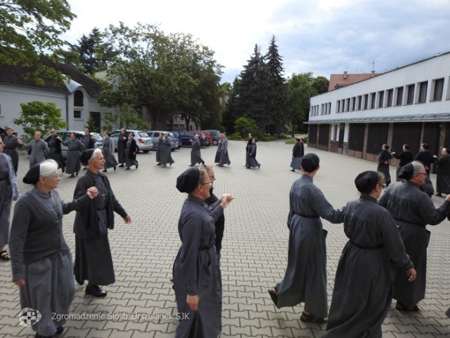 batch_świętowanie2